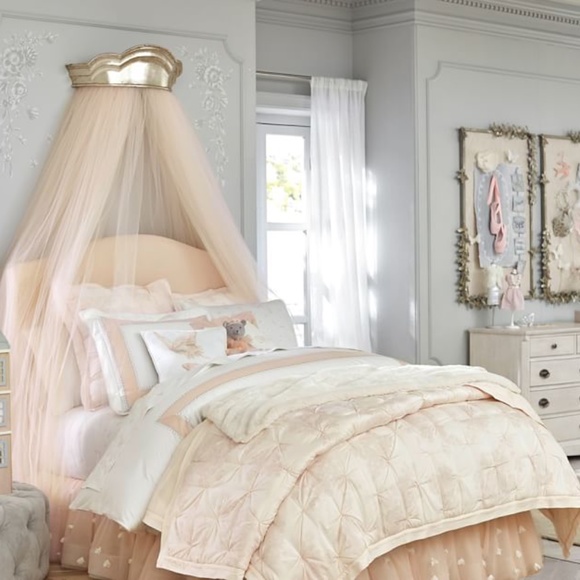 Monique Lhuillier Ethereal Lace Quilt and Blush Ethereal Tulle Bed Skirt Set - Picture 1 of 5